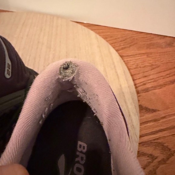 Brooks Adrenaline GTS 22 Women’s Running Shoes Gray Pink Size 8 B Medium Support - Picture 6 of 12